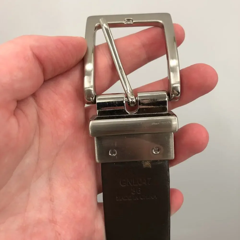 Mens career or causal Size 36 Belt Reversible silver buckle adjustable